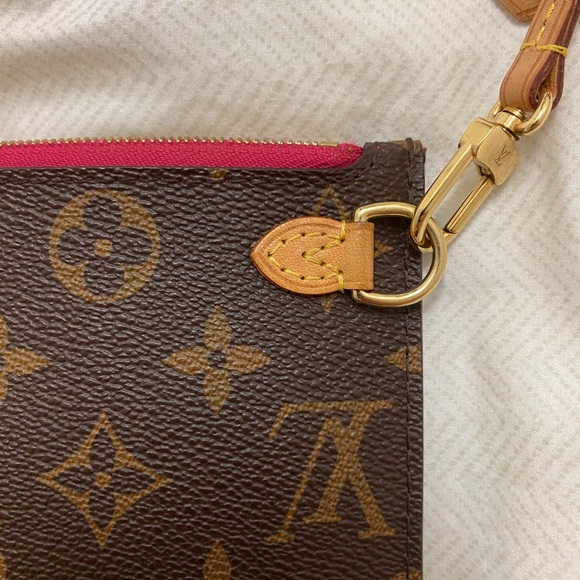 Louis Vuitton Neverfull Pochette PINK discontinued lining - Picture 3 of 9